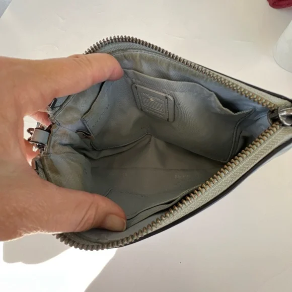 Coach Blue wristlet /small Bag - Picture 5 of 10